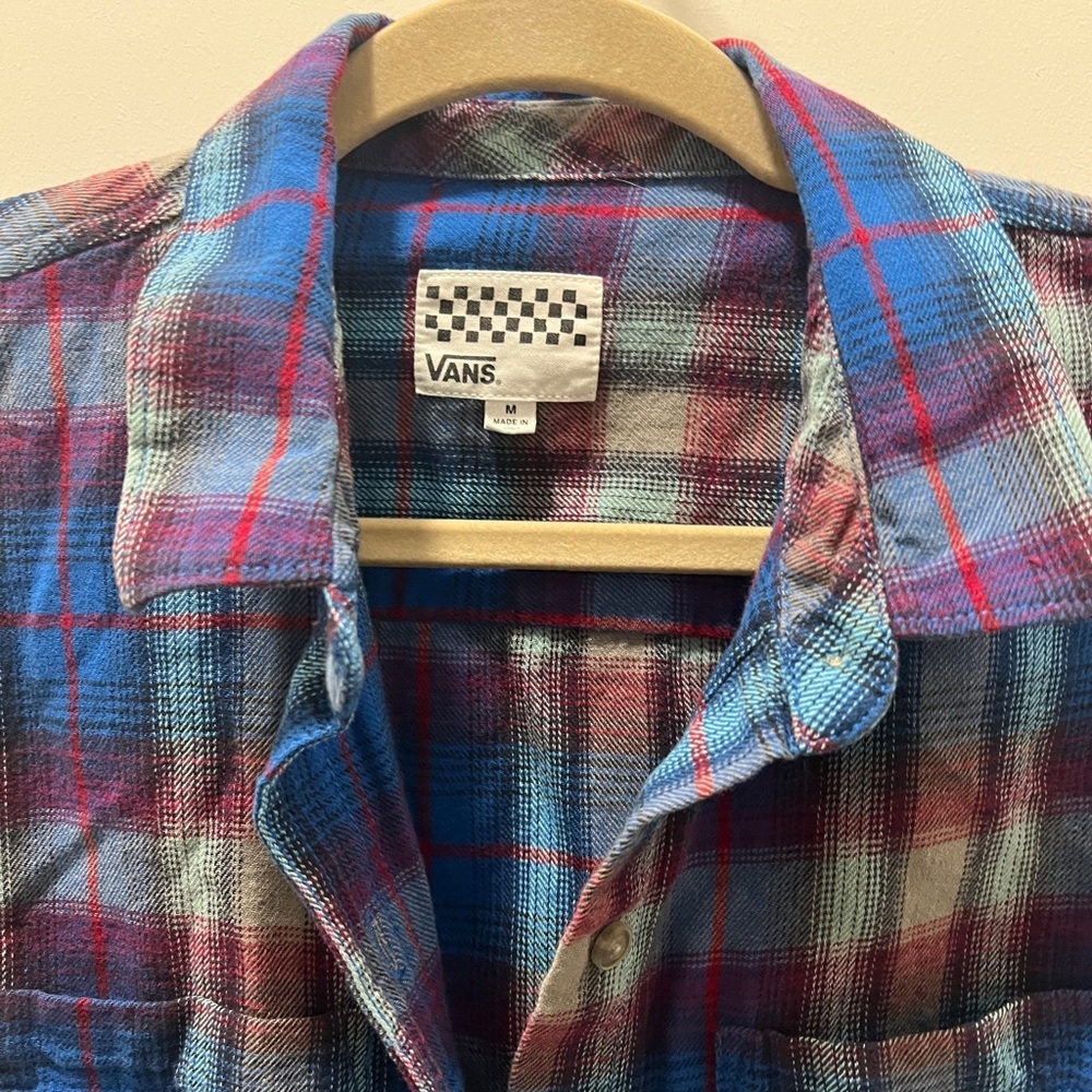 VANS Plaid Flannel Button-Up Shirt | Men’s Medium - Picture 3 of 5